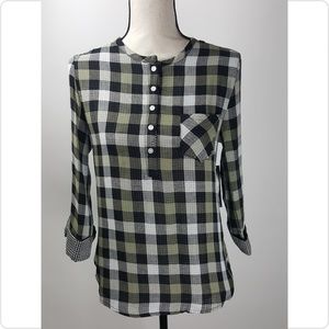 Slim Fit Plaid Blouse